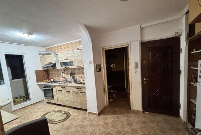 Apartament - 3 camere - decomandat - Iancului  - 2