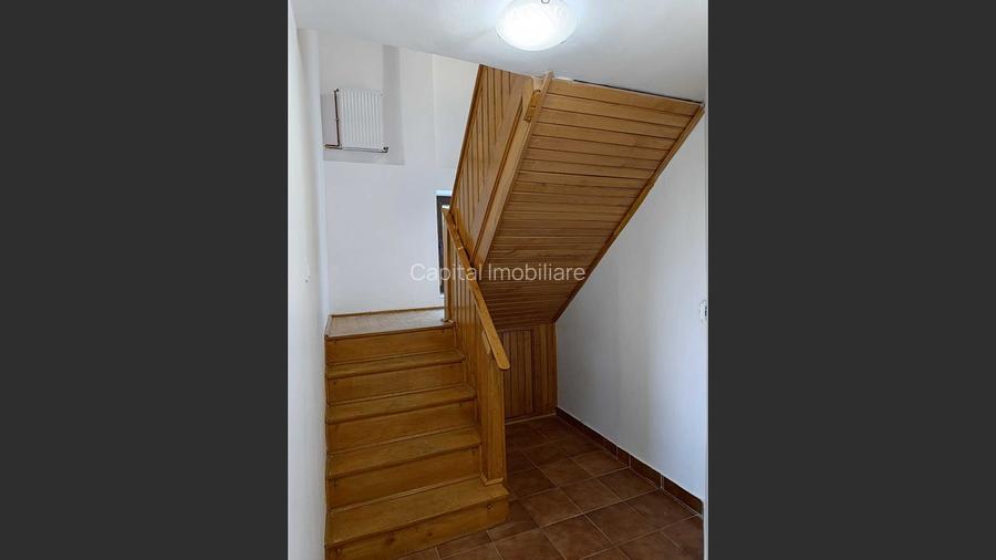 Casă / Clădire (Spațiu comercial) de închiriat  - 2