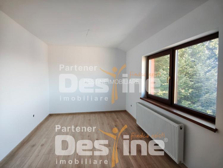 Vilă spațioasă de vânzare în Săcele – zona Bunloc, priveliște superbă - 7