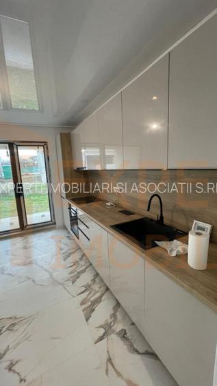 Casa moderna P+1, terasa generoasa, priveliste superba la lac - 6