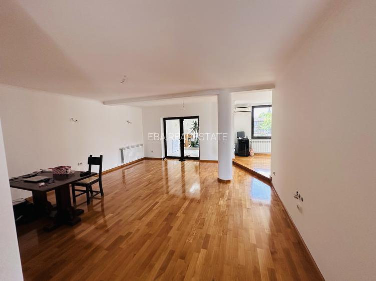Vila exclusivista 388 mp construiti, 570 mp teren , piscina acoperita Rosu - 11