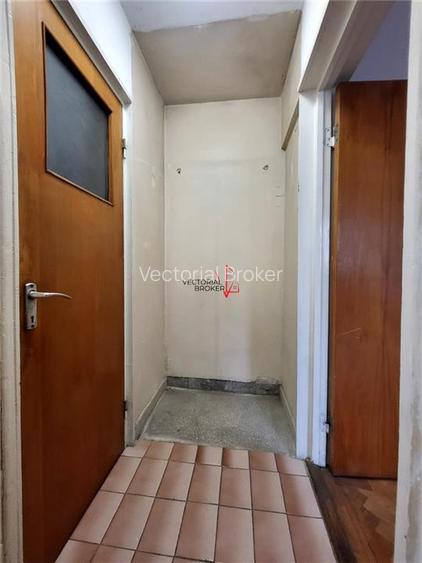 APARTAMENT 4 CAMERE ETAJ 1 FIX LANGA METROU, SCOALA SI PARC - 17