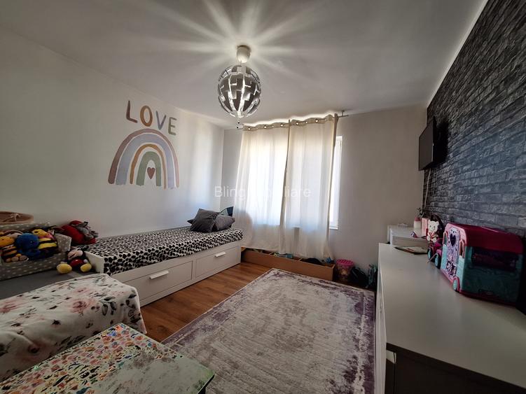 Apartament cu 3 camere, 64 mp, parcare, zona Terra - 4
