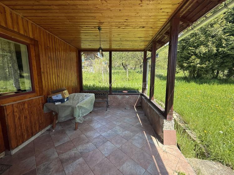 Casă parter+mansarda 100mp + beci, cu teren intravilan 1400 mp - 17