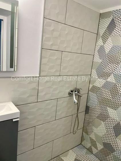 Pța Victoriei Închiriez spațiu comercial recent renovat 35 mp centrală termică - 5