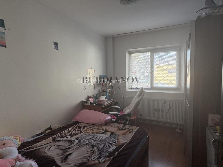 Apartament cu 3 camere - Centrala termica - Rahova - Calea Ferentari 8 - 10