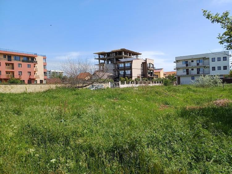 Vand teren in Mamaia Sat. Navodari. Parcelabil in doua loturi. Pret negociabil. - 11