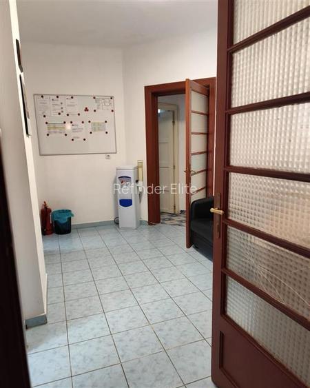 Vanzare apartament 3 camere in vila + 35% cota indiviza din partile comune | Tin - 4