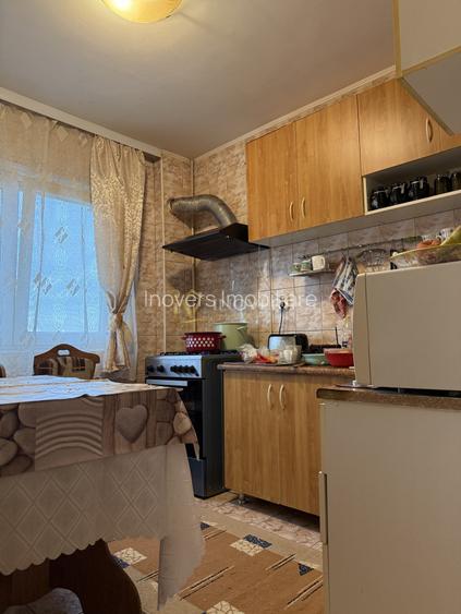 3 camere DECOMANDAT | 1981 | 7 min metrou | 74 mp |  DE RENOVAT - 4