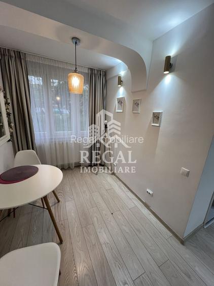 Garsonieră de închiriat – modernă, complet utilată, în zona centrală - 4