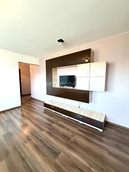 Apartament cu 3 camere de inchiriat,parcare,disponibil imediat - 4
