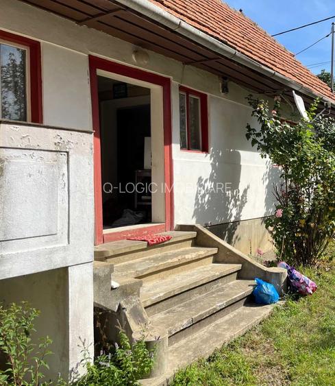 Casa 2 camere libera la vanzare PURCARENI - 4