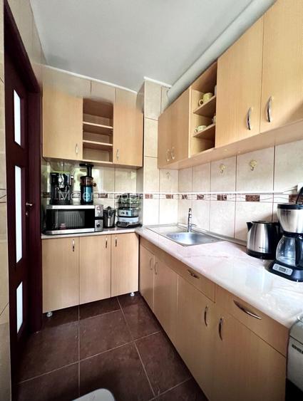 Garsoniera Titan | Parcul Constantin Brancusi - 11