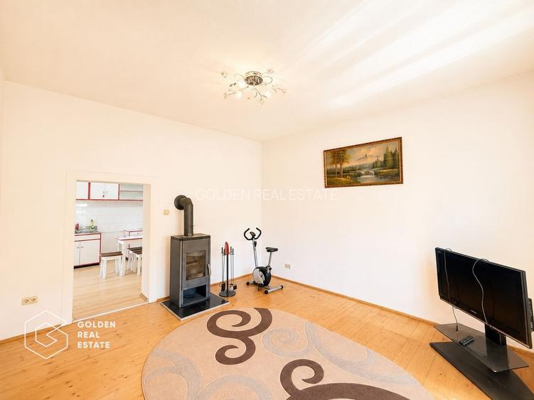 Casa cu teren 688 mp, 2 corpuri de cladire, Parneava - 3