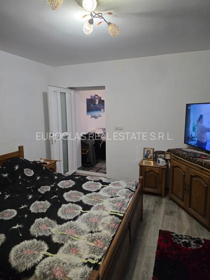 Casa de vanzare -CAPITOL - 112.000 euro ( COD E2+E7) - 4