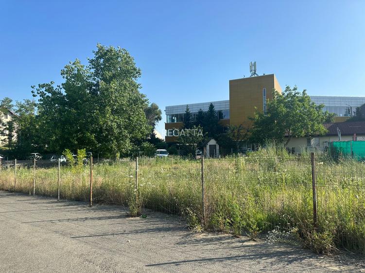 Teren  550 mp in Paradisul Verde cu Autorizatie de Construire vis a vis de SPA - 12