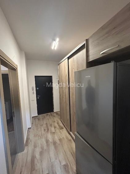 Garsonieră  de închiriat - Apărătorii Patriei, sector 4,  - 5