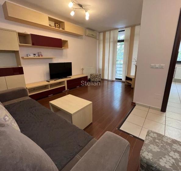 Apartament 3 camere, complet mobilat,utilat, decomandat et 2 din 4 stradal, lift - 14