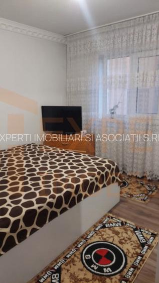 Apartament 2 camere de vanzare, situat in zona Poarta 6 - 2