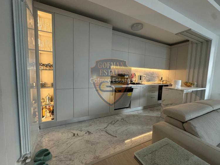 Penthouse 3 camere Parcare privata  Solid Residence Butoaie Statiunea Mamaia  - 2