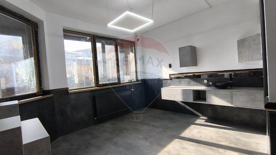 Spațiu comercial de închiriat - 15