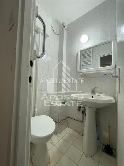 Apartament 3 camere decomandat in zona Sagului - 16