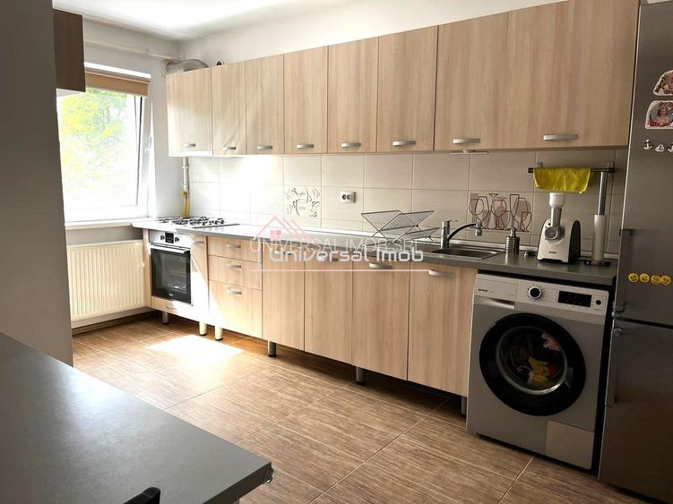 Apartament cu 2 camere decomandate, zona BMW - 5