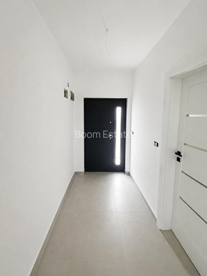 Ultima Jumatate, 4 Camere, Asfalt - 6