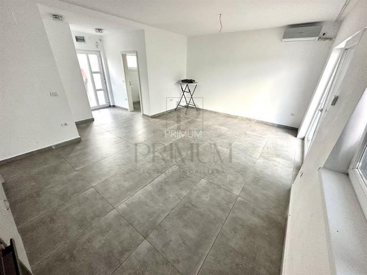 DUMBRAVITA - TRIPLEX - 3 CAMERE - 2 BAI - DEBARA - INCALZIRE PARDOSEALA - 2 LOC - 10