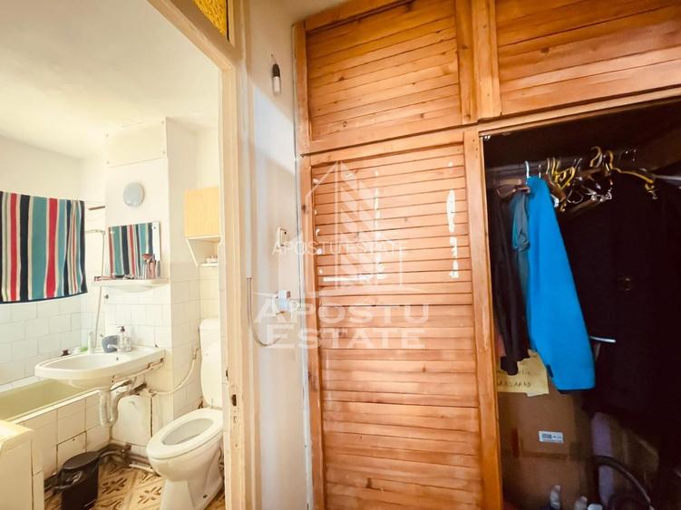 Apartament 2 camere, etajul 1, zona Confectii - 12