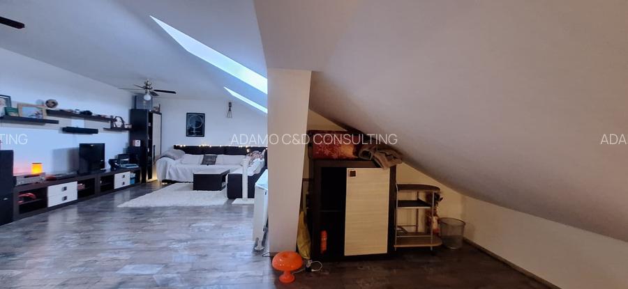 Apartament cu pod amenajat, complet mobilat, pe Strada Florilor - 16