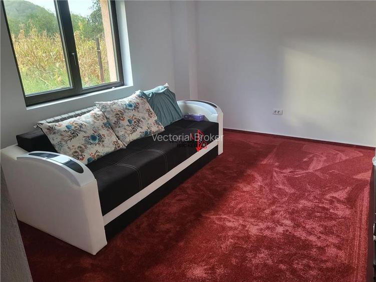 Vanzare casa 5 camere sau schimb cu aparatment in Pitesti sau Curtea de Arges- M - 23