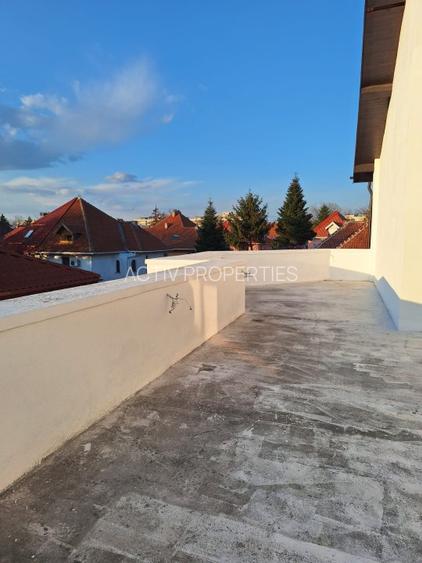 Resedinta deosebita,constr 2012,parc Carol 10min,7 camere,7 bai,2 locuri parcare - 16