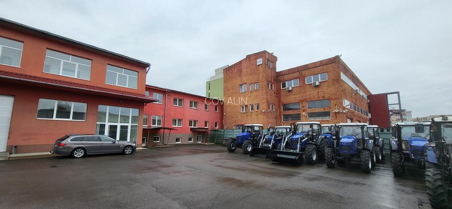 Imobil D+P+E situat in Calea Feldioarei, suprafata 3488 mp, teren 6800 mp ! - 2