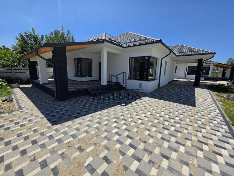 Casa de vanzare Zavoi