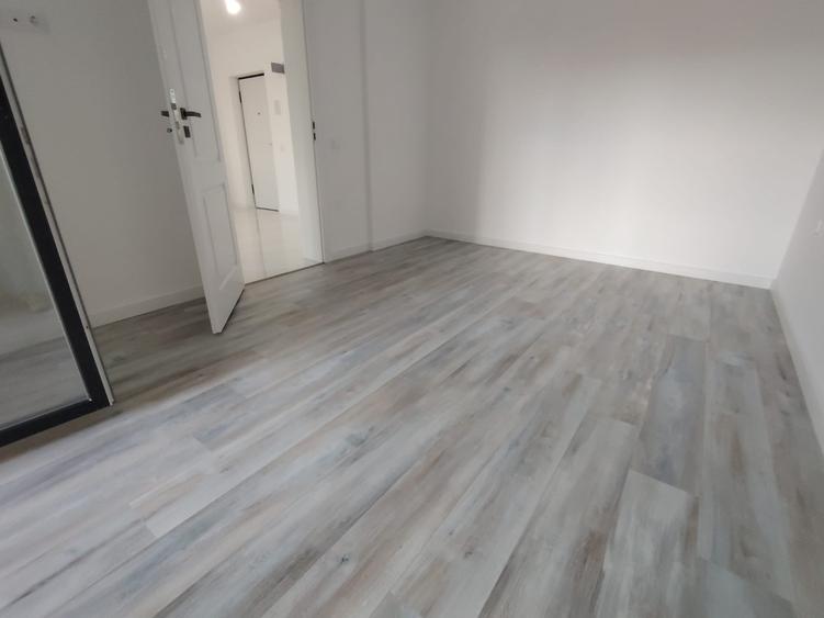 Inchiriere Apartament 3 camere semidecomandat, 60 mp, Porii