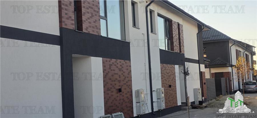 Bragadiru cart. Independentei/ Vanzare apartament 2 camere in vila /curte propri