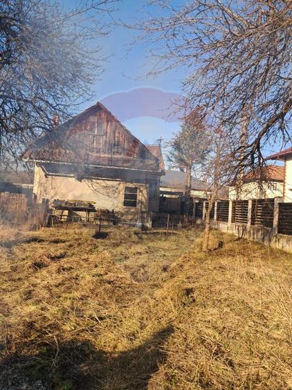 Casă de vânzare cu teren total de 1591mp în zona Ultracentrala