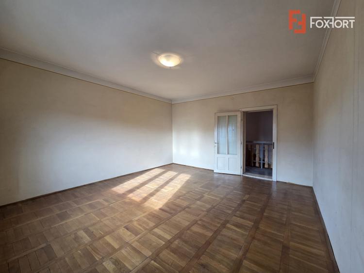 Casa de vanzare Parter + 2 Etaje |7camere | 350 mp utili | Zona UTA