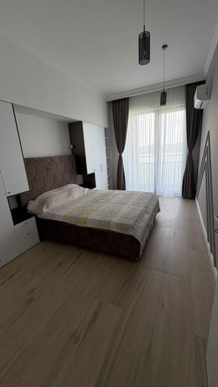 Apartament 3 camere cu vedere la lac Faleza Nord- Lake view 1200 euro