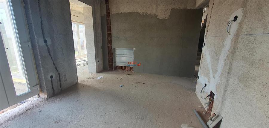 Casa noua de vanzare 5 camere 355 mp teren Micesti