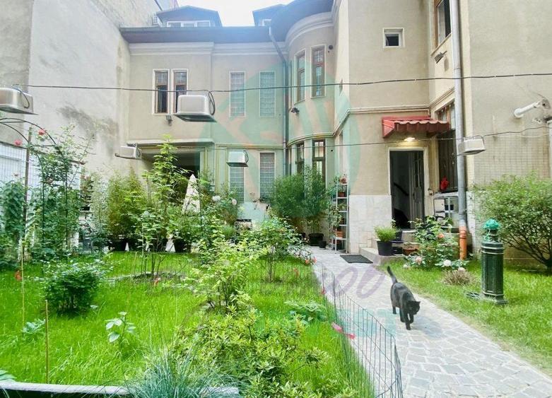 Casa cocheta cu gradina