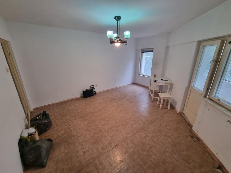 Apartament 2 camere zona Tomis 2(Spitalul Mare)