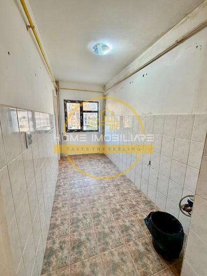 Etaj 1 Apartament 2 Camere Decomandat Podu Ros Fara Risc Lift