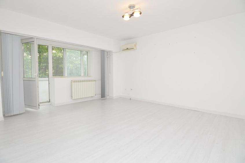 VANZARE APARTAMENT 2 CAMERE BULEVARDUL DECEBAL - PIATA ALBA IULIA