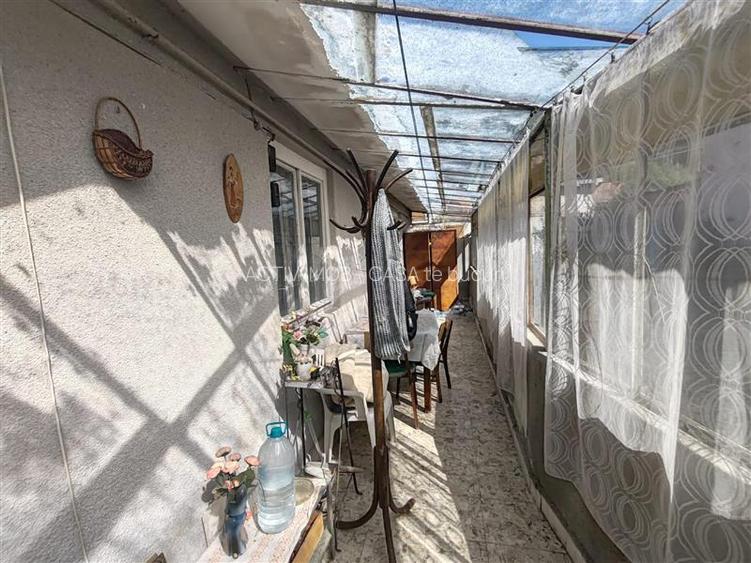 Bocsa Montana, Casa cu pridvor generos, ideala pentru familie extinsa. - 31
