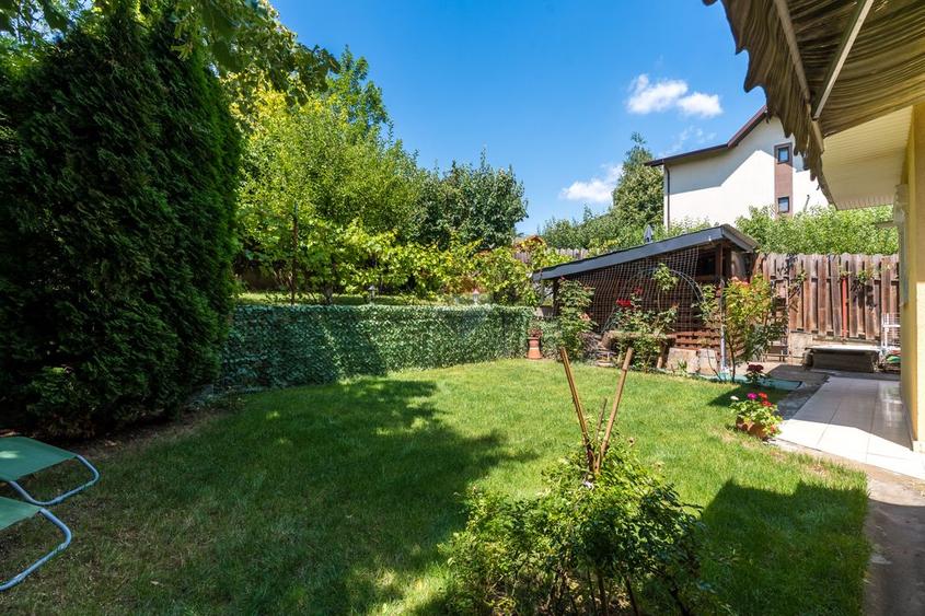 Casă/Vilă cu 5 camere de Vânzare, 870mp Teren, Bucium -3 Sarmale
