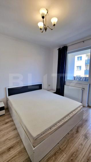 Apartament cu 3 camere, 63 mp, zona Vivo