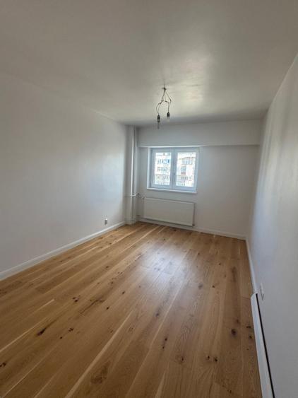Apartament 3 camere, 76.50 mp, zona Centrala