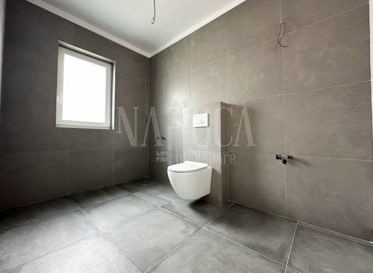 Casa 4 camere de vanzare in Floresti